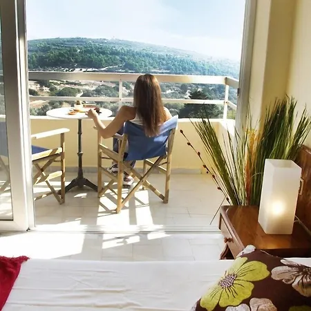 Aparthotel Thomas 2*